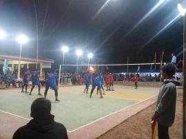 PERTANDINGAN BOLA VOLLY BABAK PENYISIHAN ENAM BESAR HARI KE 2